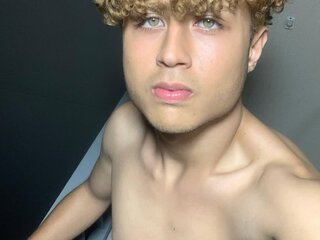 EliotSoracchi pictures